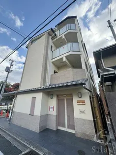 エクセレンス・龍安寺【3階】の外観