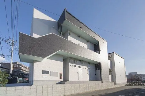 リーフレストの画像