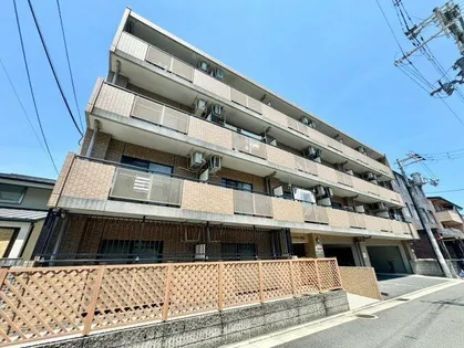 ブロードネスト御厨【1階】の外観