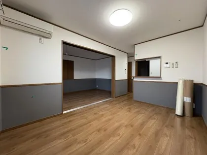 レグジー【201号室】の居間