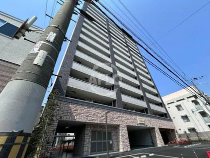 プレジオ帝塚山【5階】の外観