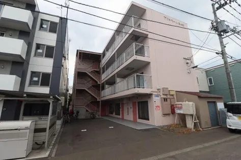 北海道札幌市西区西町南19丁目【マンション】の外観