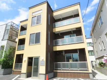 リラコート(南12条)【2階】の外観