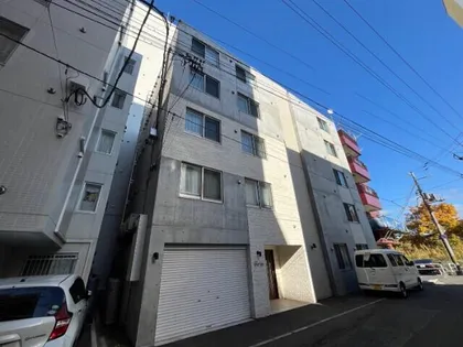 FERIENの画像