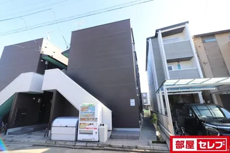 フラン【1階】の外観