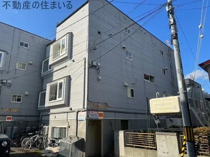 ベル澄川B棟【2階】の外観