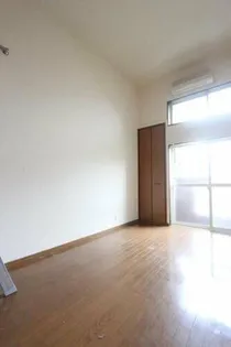 ビクトリアガーデン【1階】の内装