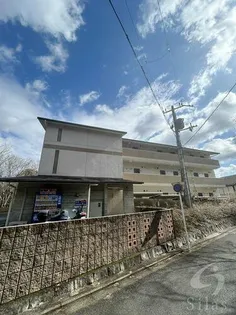 ホワイトハイムKAGAMIISHI【2階】の外観