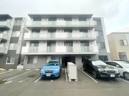 A BOND east【406号室】の外観