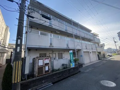 白国弘友ハイツの画像