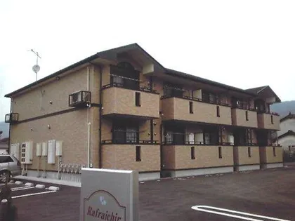 ラフレシール【1階】の外観