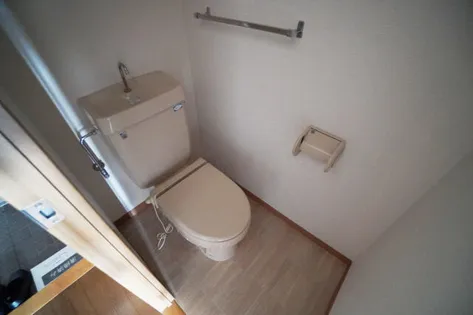 アミーグランコート三宮【911号室】の内装