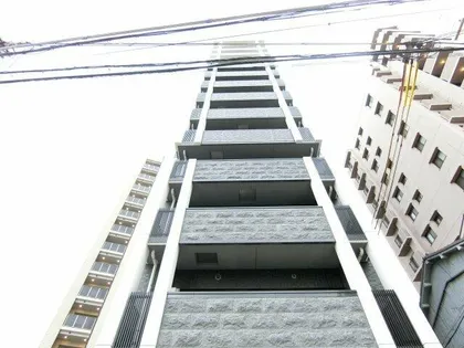 プレサンス四天王寺【13階】の外観