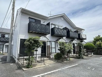 愛知県稲沢市平和町嫁振【テラスハウス】の外観