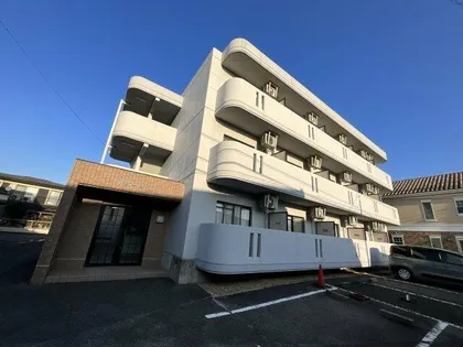 アズール Y'Sの画像