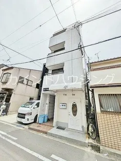 ロイヤル遠里小野【3階】の外観