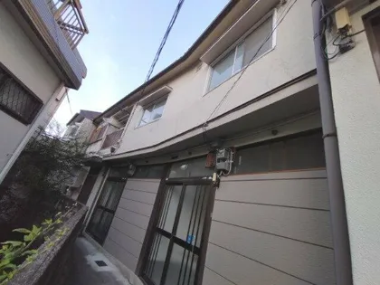 大阪府吹田市千里山高塚【タウンハウス】の外観