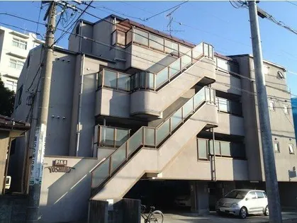 PIAA YOSHINO【3階】の外観