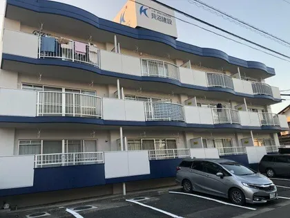 メゾンしかた【3階】の外観