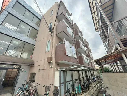 シャトー平野【4階】の外観