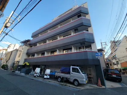 クロワートル二宮【203号室】の外観