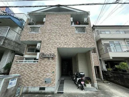 フローラ大橋【1階】の外観