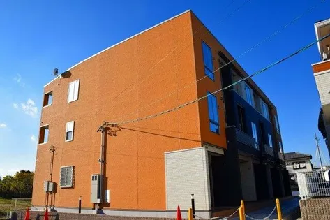 ルピナスC【3階】の外観