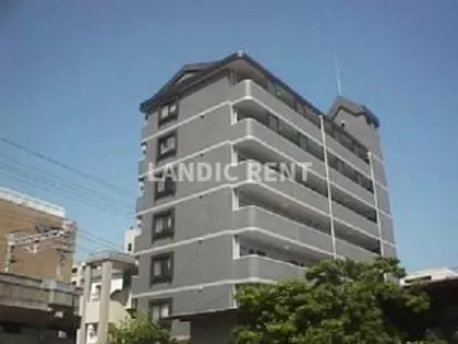 パインクレスト高宮【2階】の外観