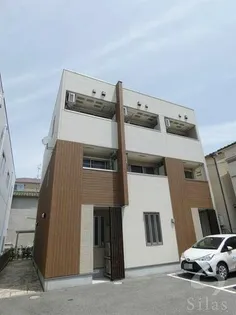 大阪府堺市西区鳳西町1丁【アパート】の外観