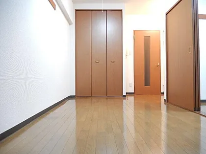 メイワコンチネンタルの画像