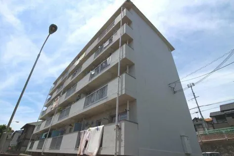 名谷農住団地I棟の画像