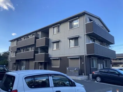 ラフィーネ亀山の画像