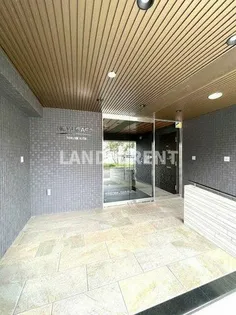 ニューガイア天神北【9階】の玄関