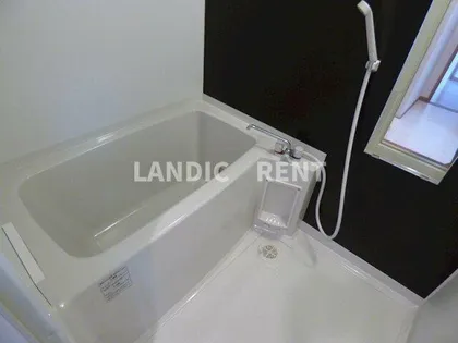 ナウヴィレッジ港【3階】の風呂