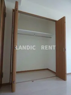 ナウヴィレッジ港【3階】の内装