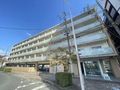 ルーセントパークショア【3階】の外観