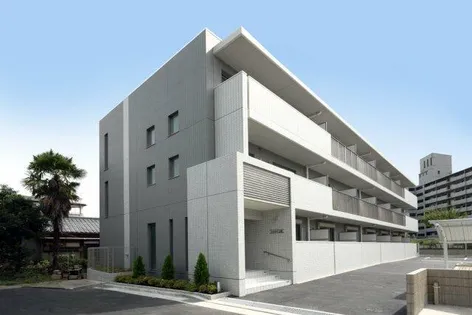 ルーセント・ヒル【3階】の外観