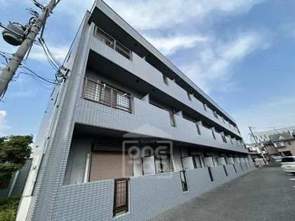 壱番館【2階】の外観