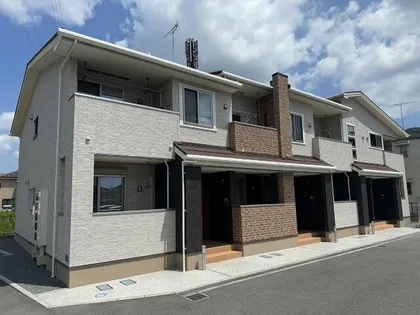 トロワ エスポワールの画像