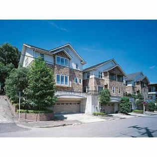 愛知県名古屋市昭和区南山町【一戸建】の外観