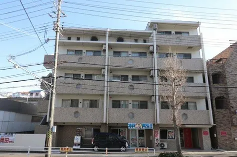 リバレイン【301号室】の外観