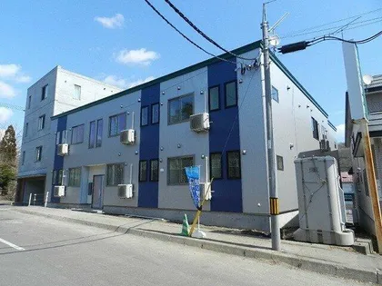 レオーネ・パティオ・ブルー【1階】の外観