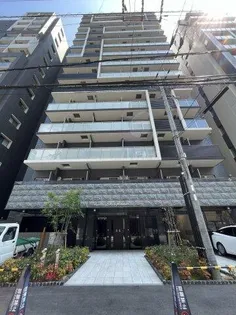 プレサンス堺筋本町ディスティニー【4階】の外観