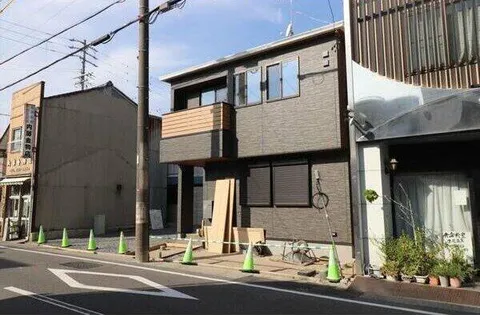 愛知県名古屋市昭和区御器所2丁目【一戸建】の外観