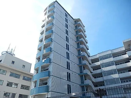 ツインコート高宮【2階】の外観