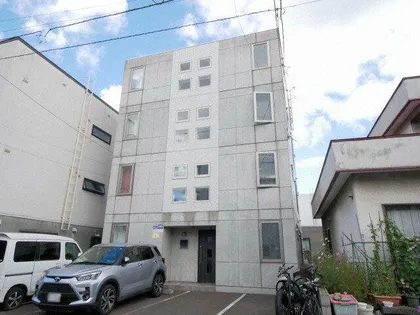 North Pole【1階】の外観