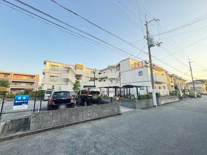 メゾンイワサカ【3階】の外観