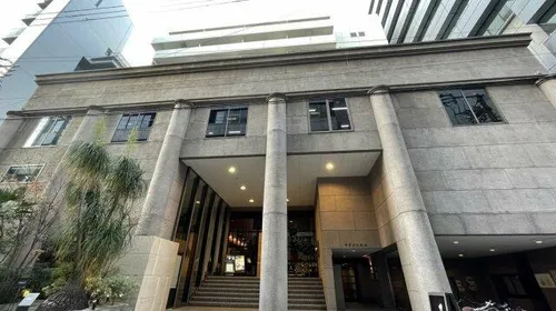 ラクメンビル【5階】の外観