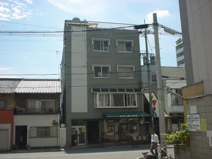 京都府京都市上京区聚楽町【マンション】の外観