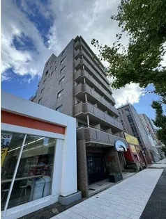 プロビデンス御器所【4階】の外観